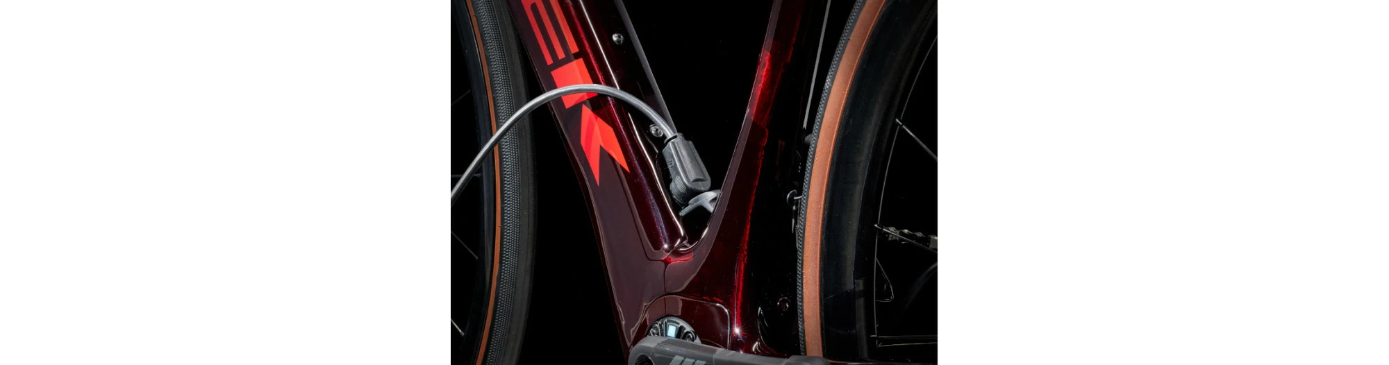 Trek Domane+ SLR 9 8 Trek Domane+ SLR 9 – Image 6